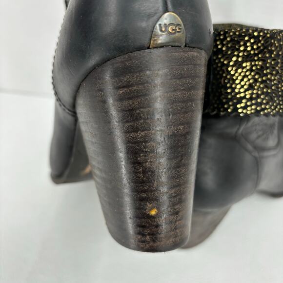 UGG Thames Ankle Boots Size 11 Black Perforated Leather Boots Block Heel - Picture 11 of 13